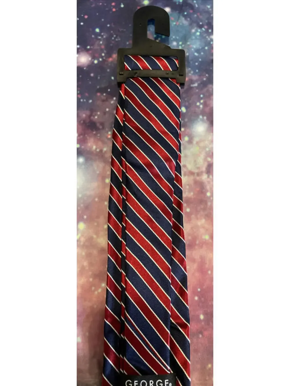 George Mens Blue & Red 100% Silk Pointed Neck Tie NWT! M1420